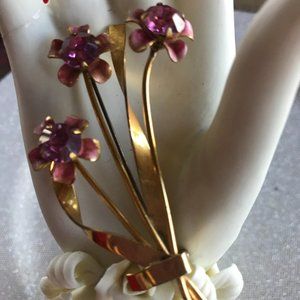 ANTIQUE GOLD TONE BROOCH WITH PINK STONES